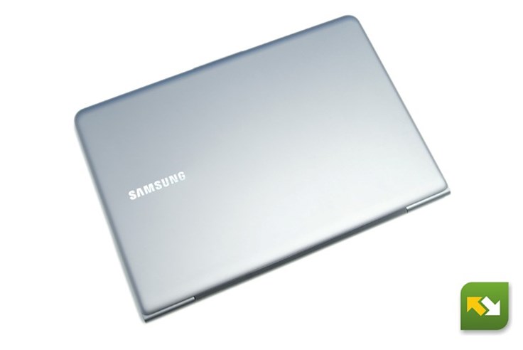 Samsung Ultrabook (3).jpg